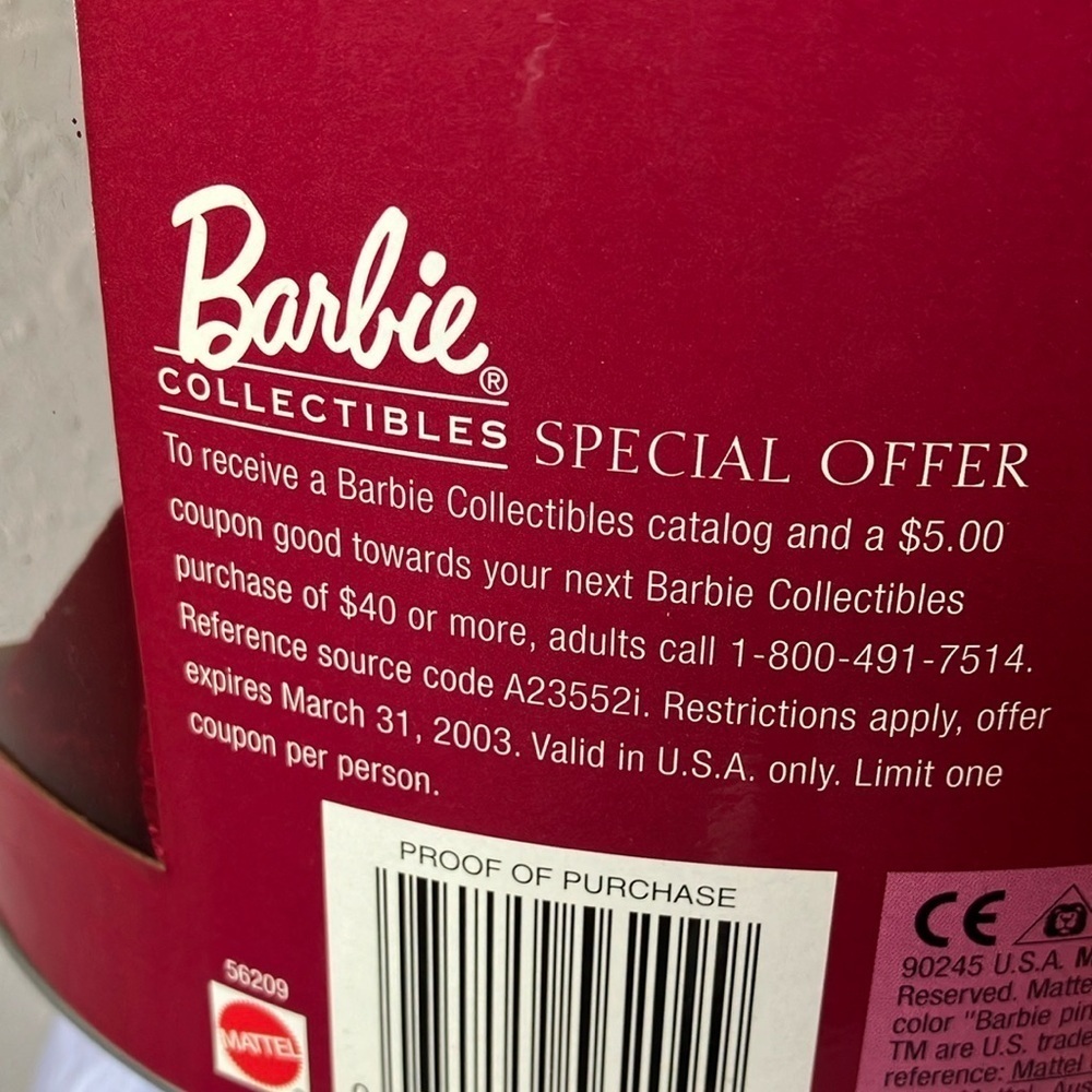 Barbie Holiday Celebration: Vintage 2002 Holiday Celebration Barbie - Picture 13 of 16